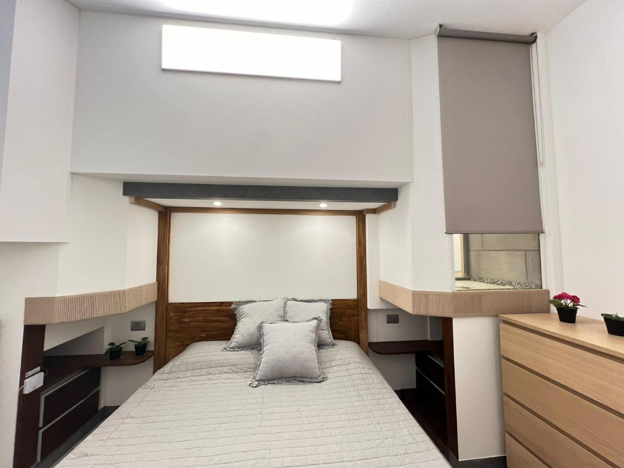 "R&P Apartment", Short Term Stay, Elegant Design, Bisceglie Metro Station, Easy For San Siro And Fiera Milano, Free Parking エクステリア 写真